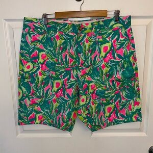 Men’s Lilly Pulitzer shorts size 36